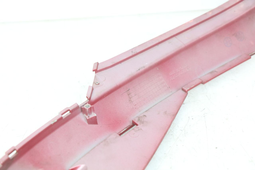 photo de KAPJE ONDER ZITPLAATS LINKS SYM FIDDLE 3 III 125 (2014 - 2020) - Andere kijkhoek