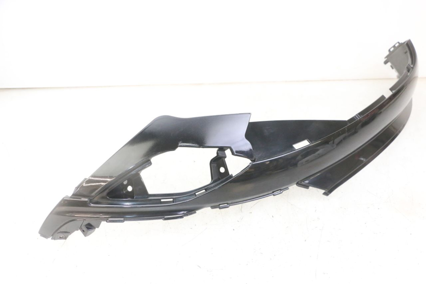 photo de AFDEKKING ONDER ZITPLAATS LINKS SYM FIDDLE 3 III 50 (2014 - 2020) - Bevestigingspunten