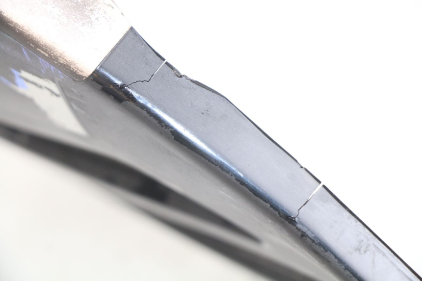 photo de LINKER ZITPLAATKAP YAMAHA FJ 3CX 1200 (1986 - 1996) - Detail van het onderdeel