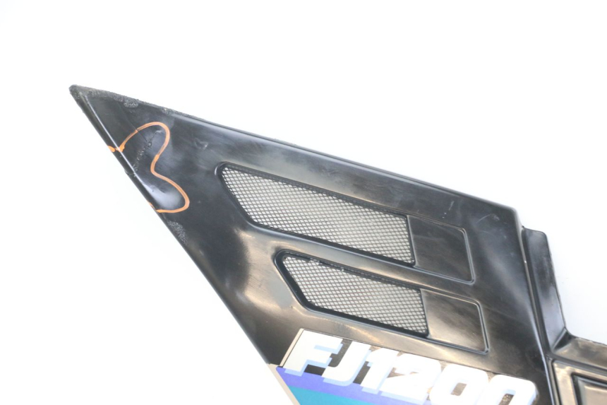 photo de LINKER ZITPLAATKAP YAMAHA FJ 3CX 1200 (1986 - 1996) - Alternatieve hoek