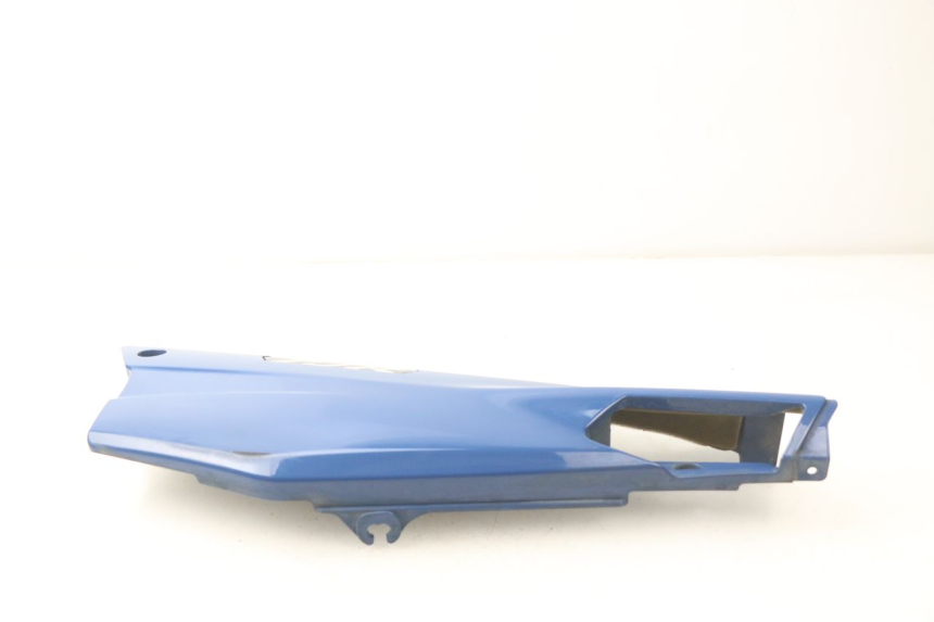 photo de LINKER ZITPLAATKAP YAMAHA FJR ABS 1300 (2006 - 2012) - Technische close-up