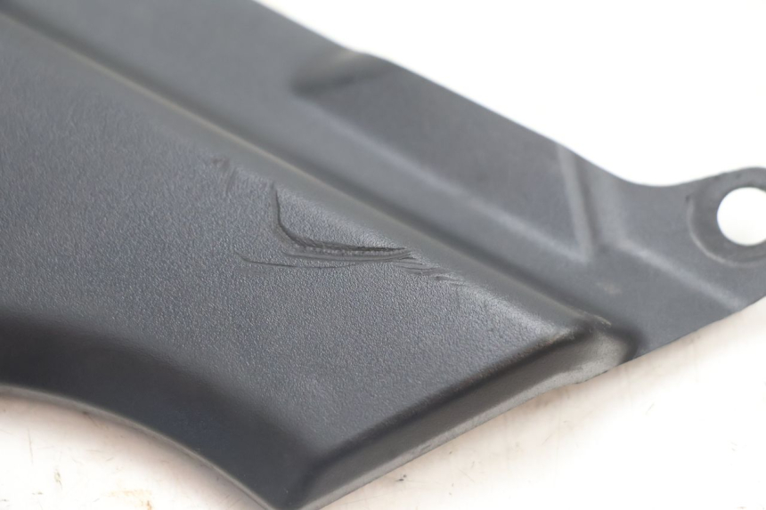 photo de LINKER ONDERZITDEKSEL YAMAHA FJR 1300 (2001 - 2005) - Detail van het onderdeel