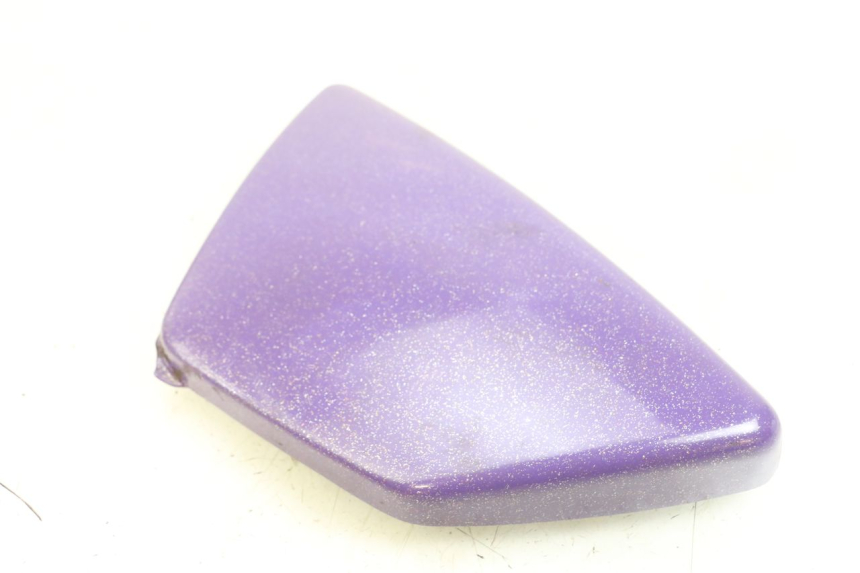 photo de KAPJE ONDER ZITPLAATS LINKS SUZUKI GN 125 (1997 - 2000) - Andere kijkhoek