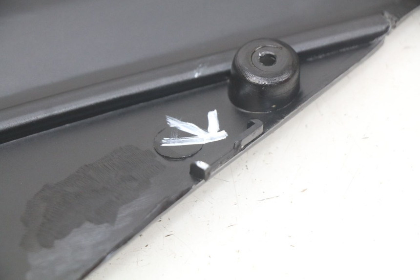 photo de LINKER ZITPLAATKAP TNT MOTOR GRIDO 2T 50 (2010 - 2019) - Andere kijkhoek