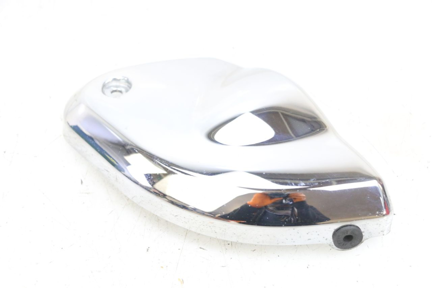 photo de KAPJE ONDER ZITPLAATS LINKS SUZUKI GSF N BANDIT 600 (1996 - 1999) - Bevestigingspunten