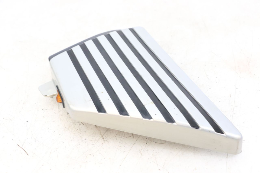 photo de KAPJE ONDER LINKERZITPLAATS SUZUKI GSX E 250 (1982 - 1983) - Overzicht