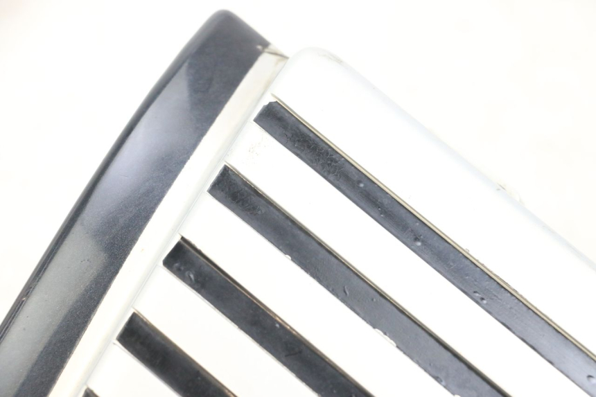 photo de KAPJE ONDER LINKERZITPLAATS SUZUKI GSX E 250 (1982 - 1983) - Gecontroleerd onderdeel