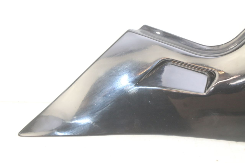 photo de KAP LINKS ONDER ZITPLAATS SUZUKI GSX-F GSX  F 1100 (1988 - 1994) - Technische close-up