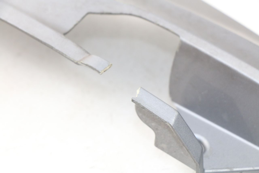 photo de KAP LINKS ONDER ZITPLAATS SYM GTS EFI ABS 125 (2012 - 2016) - Technische close-up