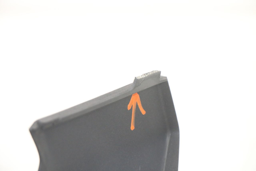 photo de KAPJE ONDER ZITPLAATS LINKS HONDA FORZA 125 (2021 - 2025) - Gecontroleerd onderdeel