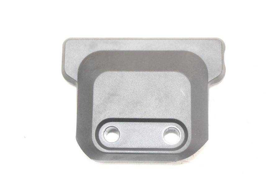 photo de KAPJE ONDER ZITPLAATS LINKS HUSQVARNA SVARTPILEN 401 (2018 - 2023) - Hoofdaanzicht