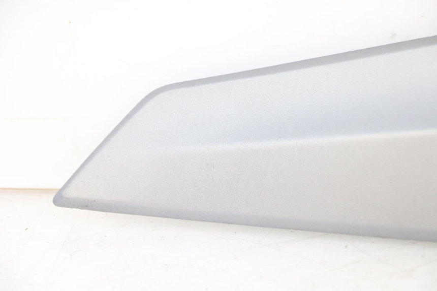 photo de LINKER ZITPLAATKAP ONDER ZITSEL SYM JOYMAX 125 (2010 - 2017) - Staat van het oppervlak