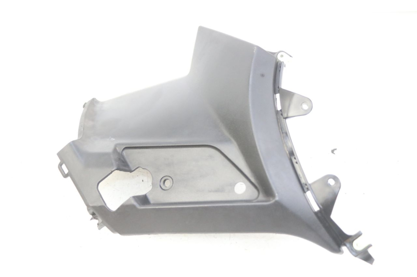 photo de KAPJE ONDER ZITPLAATS LINKS PEUGEOT KISBEE 4T 50 (2018 - 2022) - Technische close-up