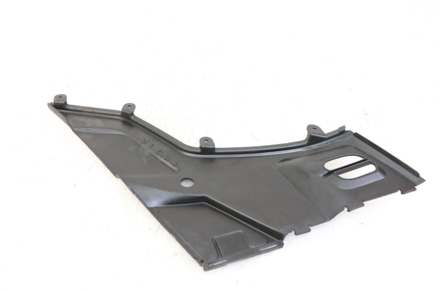 photo de KAP LINKS ONDER ZITPLAATS KYMCO PEOPLE S 125 (2000 - 2008) - Zoom op gebruiksstaat