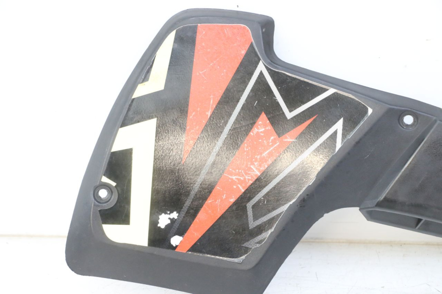 photo de KAPJE ONDER ZITPLAATS LINKS MASAI XL 50 (2012 - 2019) - Overzicht