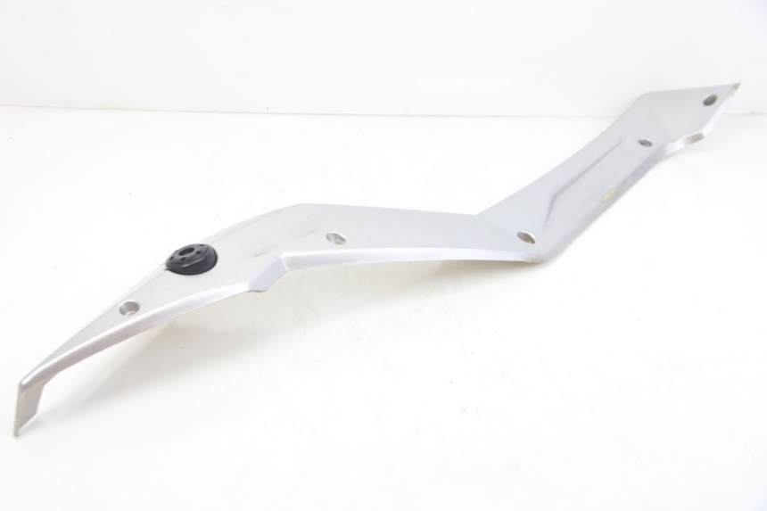 photo de KAPJE ONDER LINKERZITPLAATS EUROCKA MATADOR 4T 50 (2010 - 2016) - Detail van het onderdeel