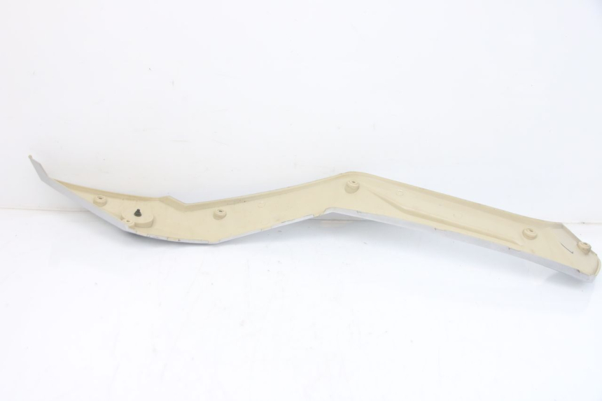 photo de KAPJE ONDER LINKERZITPLAATS EUROCKA MATADOR 4T 50 (2010 - 2016) - Technische close-up