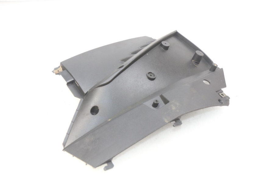 photo de KAPJE ONDER LINKERZITPLAATS EUROCKA MATADOR 4T 50 (2010 - 2016) - Technische close-up