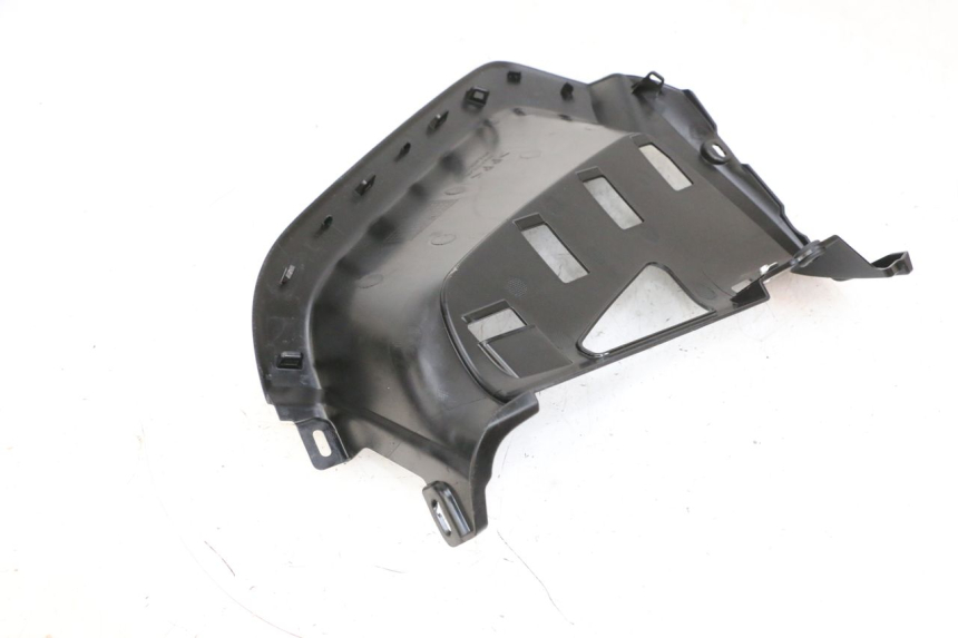 photo de KAPJE ONDER ZITPLAATS LINKS YAMAHA NEO'S CORE 1 (2022 - 2026) - Technische close-up