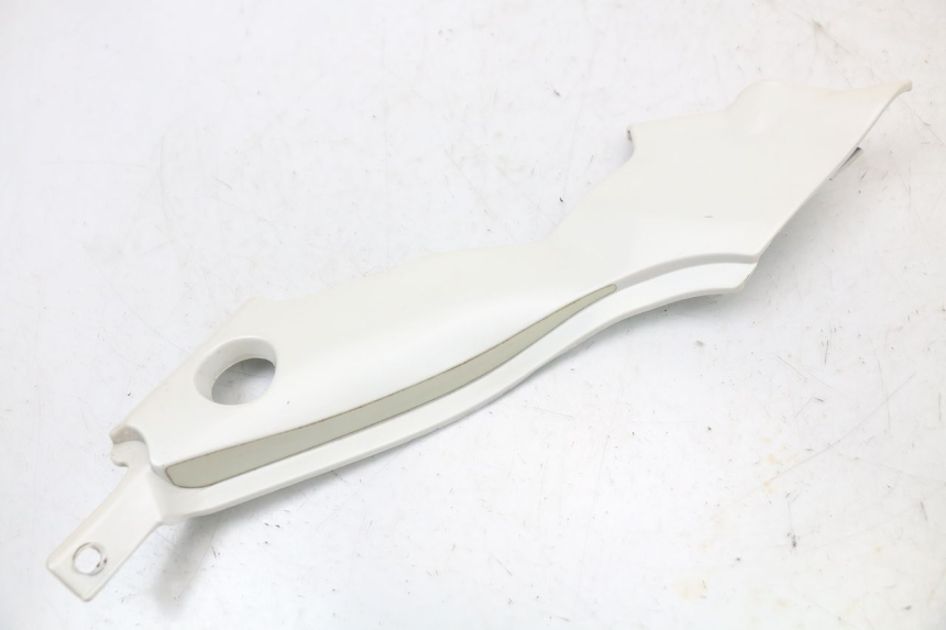 photo de LINKER ZITPLAATKAP MOTO GUZZI NORGE 8V GT 1200 (2011 - 2016) - Andere kijkhoek