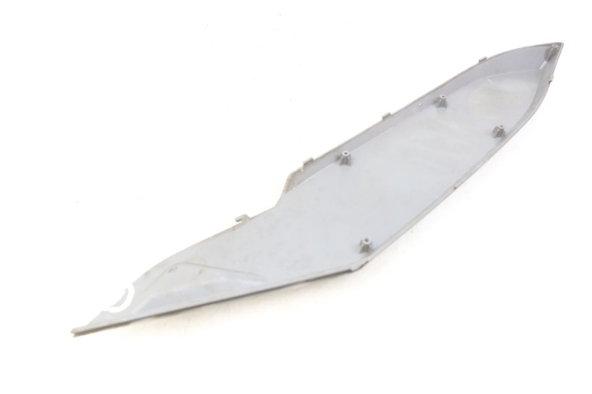 photo de LINKER ZITPLAATKAP DAELIM S3 125 (2010 - 2017) - Bevestigingspunten