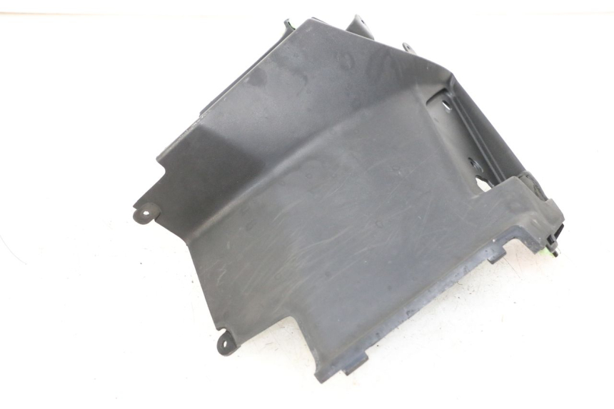 photo de LINKER ZITPLAATKAP PEUGEOT STREETZONE 2T 50 (2014 - 2019) - Technische close-up