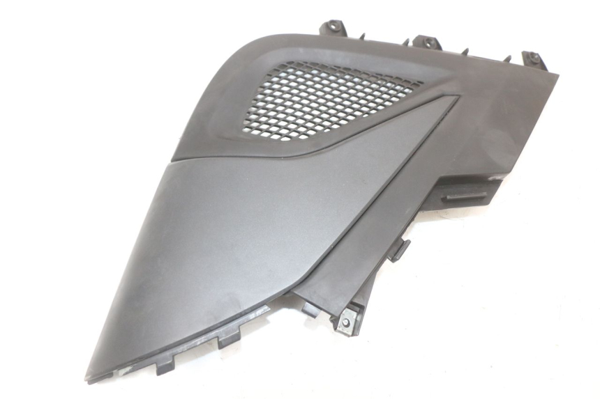 photo de LINKER ZITPLAATDEKSEL KYMCO SUPER 8 4T 50 (2021 - 2024) - Zoom op gebruiksstaat