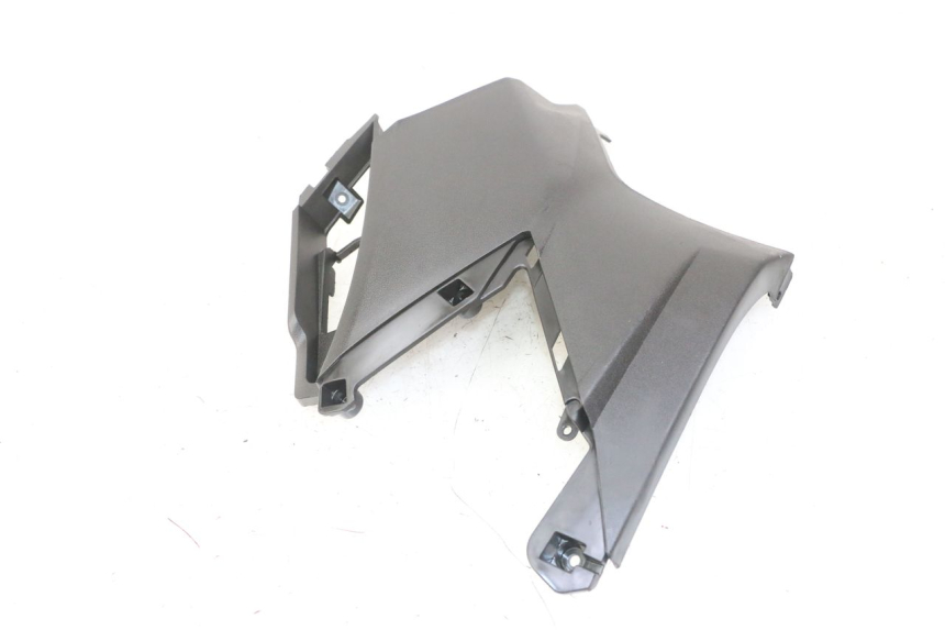 photo de AFDEKKING ONDER LINKERZITPLAATS APRILIA SXR 50 (2021 - 2023) - Technische close-up