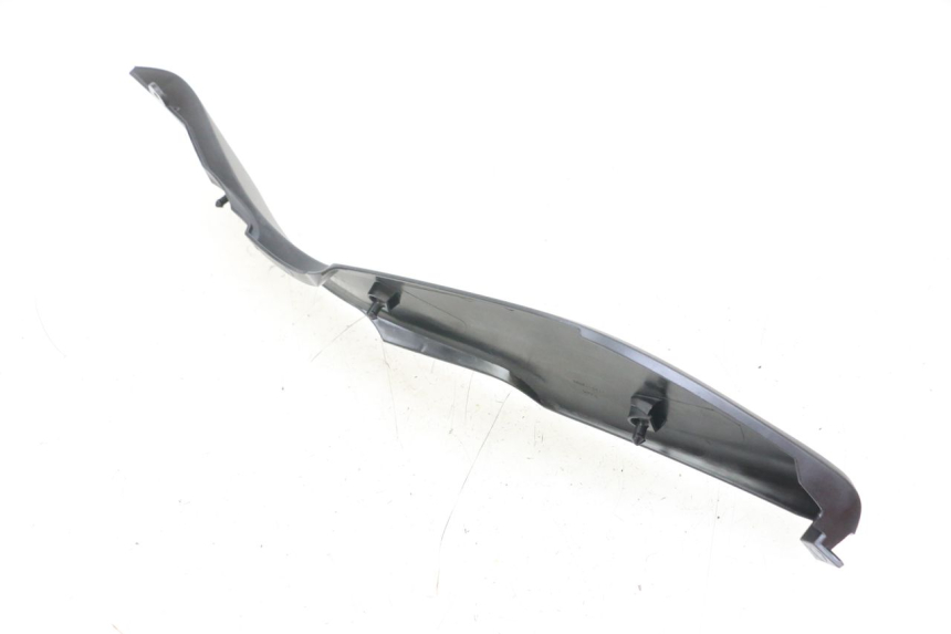 photo de KAPJE ONDER ZITPLAATS LINKS KAWASAKI VERSYS ABS 650 (2015 - 2018) - Andere kijkhoek