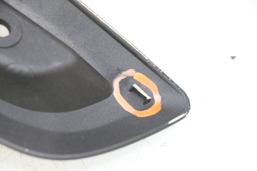 photo de LINKER ZITPLAATDEKSEL YAMAHA X-MAX XMAX 125 (2010 - 2013) - Andere kijkhoek