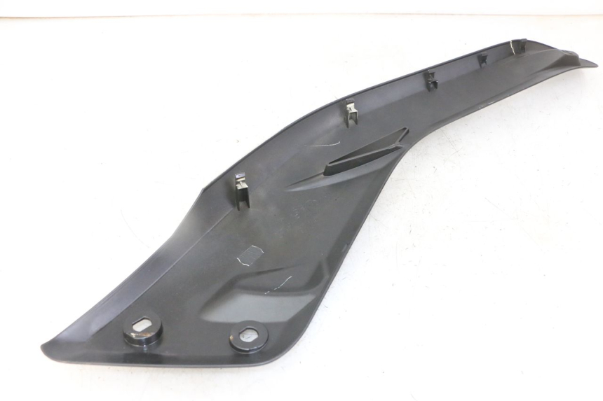 photo de LINKER ZITPLAATDEKSEL YAMAHA X-MAX XMAX 125 (2010 - 2013) - Overzicht