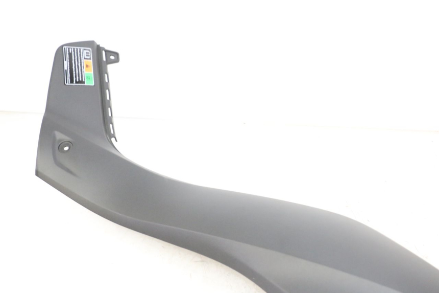 photo de LINKER ZITPLAATKAP YAMAHA XMAX X-MAX 125 (2021 - 2025) - Kenmerkende details