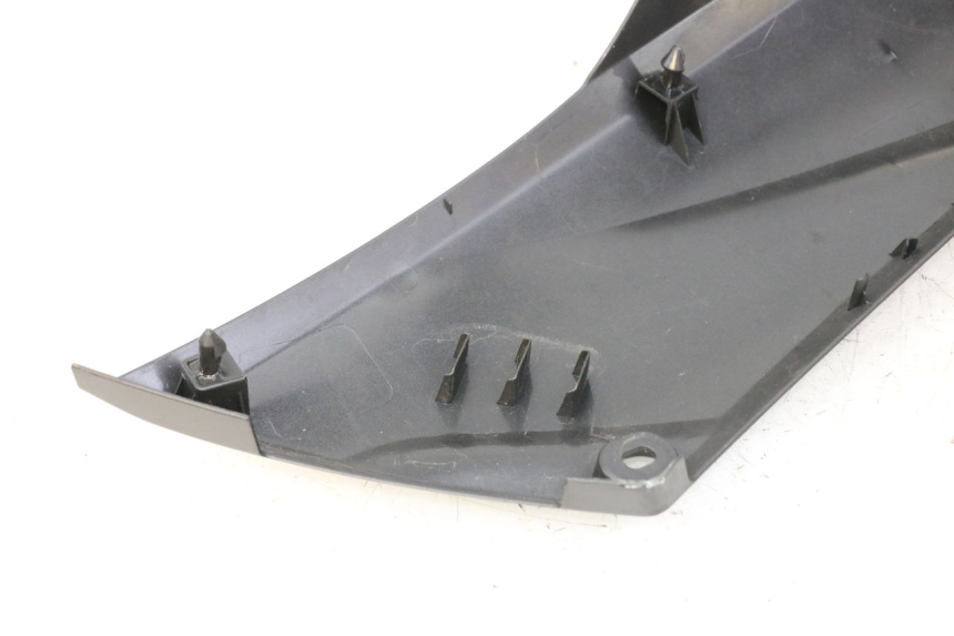 photo de LINKER ZITPLAATKAP YAMAHA XMAX X-MAX 125 (2021 - 2025) - Zoom op gebruiksstaat