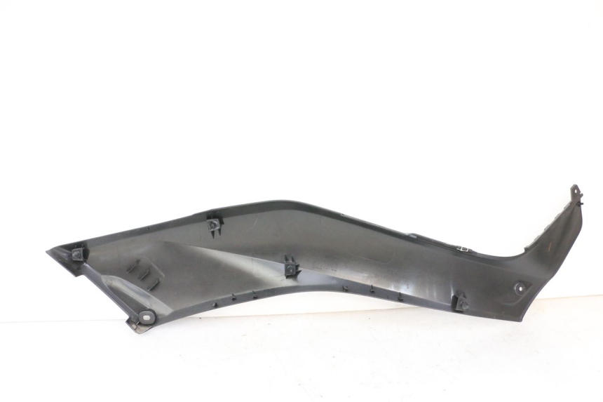 photo de LINKER ZITPLAATKAP YAMAHA XMAX X-MAX 125 (2021 - 2025) - Bevestigingspunten