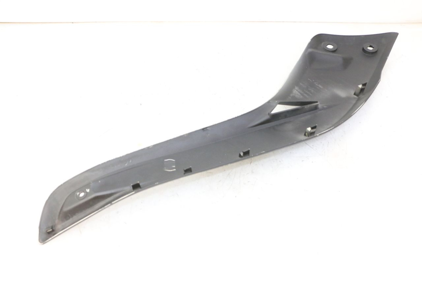 photo de LINKER ZITPLAATDEKSEL YAMAHA X-MAX XMAX 125 (2010 - 2013) - Technische close-up