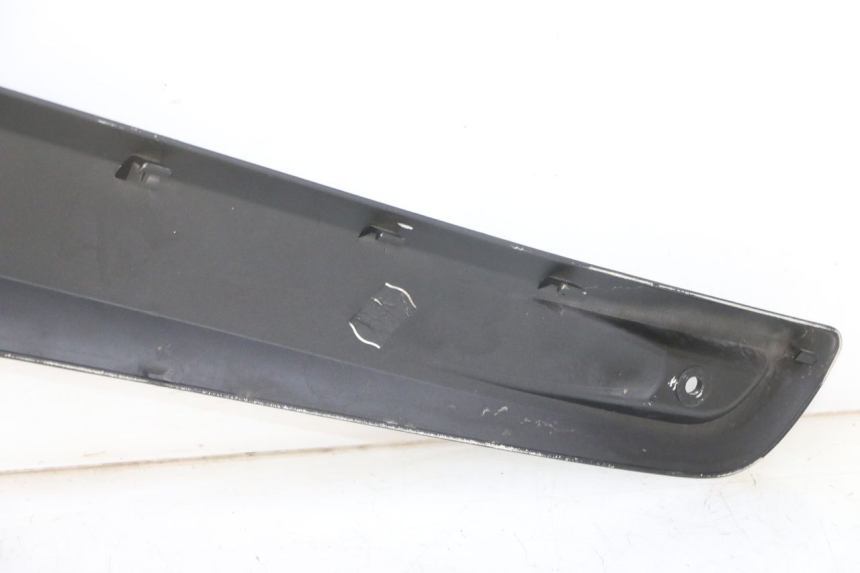 photo de LINKER ZITPLAATDEKSEL YAMAHA X-MAX XMAX 125 (2010 - 2013) - Staat van het oppervlak