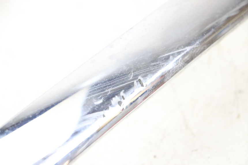 photo de KAPJE ONDER LINKERZITPLAATS PIAGGIO X8 125 (2004 - 2007) - Technische close-up