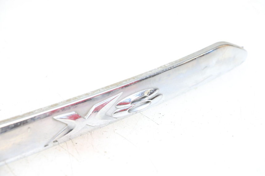 photo de KAPJE ONDER LINKERZITPLAATS PIAGGIO X8 125 (2004 - 2007) - Bevestigingspunten