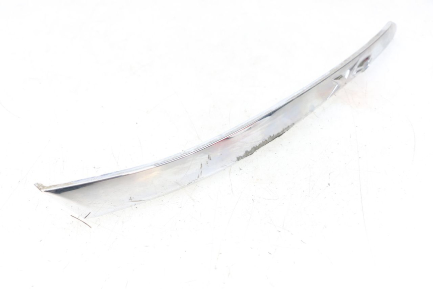 photo de KAPJE ONDER LINKERZITPLAATS PIAGGIO X8 125 (2004 - 2007) - Andere kijkhoek