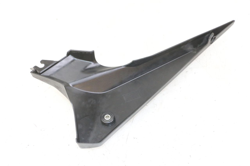 photo de LINKER ZITPLAATDEKSEL YAMAHA XJ6 ABS 600 (2008 - 2016) - Zoom op gebruiksstaat