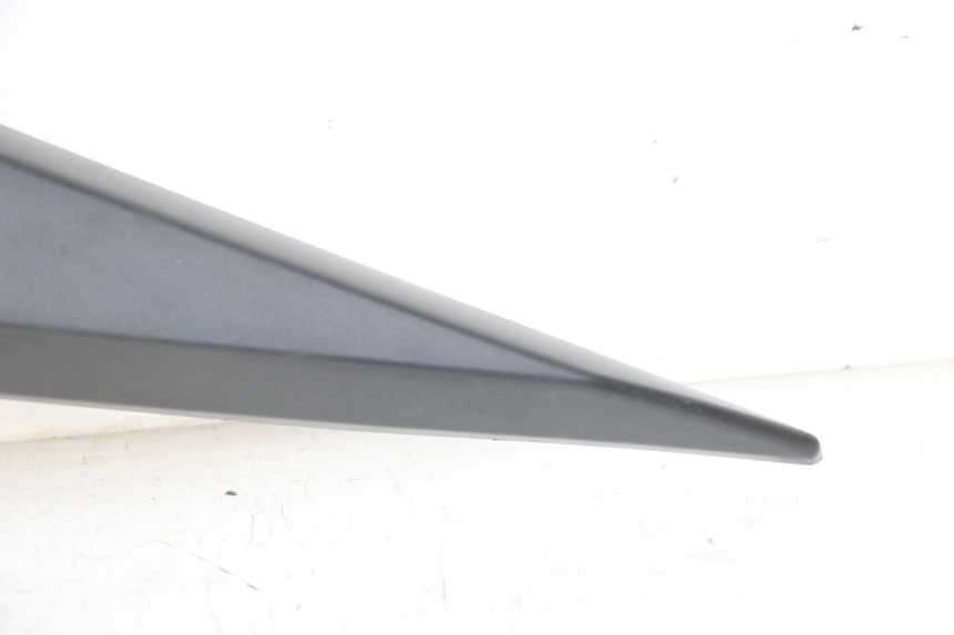 photo de LINKER ZITPLAATDEKSEL YAMAHA XJ6 ABS 600 (2008 - 2016) - Technische close-up