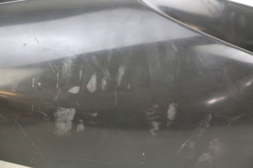 photo de LINKER ZITPLAATDEKSEL YAMAHA XP T-MAX TMAX ABS 500 (2004 - 2007) - Detail van het onderdeel