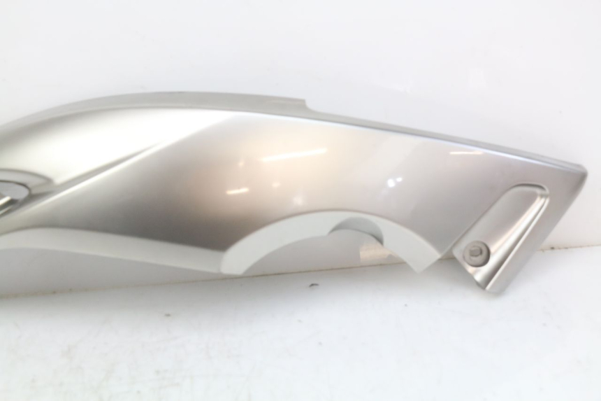 photo de LINKER ZITPLAATKAP YAMAHA XP T-MAX TMAX 500 (2004 - 2007) - Technische close-up