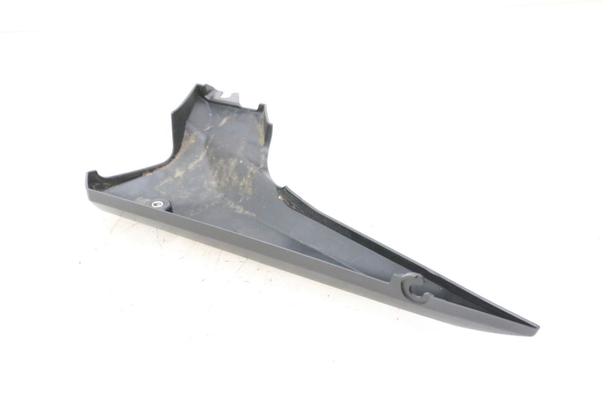 photo de LINKER ZITPLAATKAP YAMAHA XJ6 600 (2008 - 2016) - Detail van het onderdeel