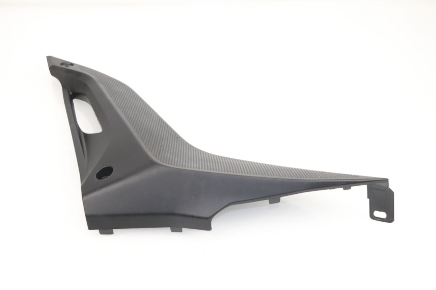 photo de KAPJE ONDER ZITPLAATS LINKS YAMAHA YZF R 125 (2008 - 2013) - Andere kijkhoek