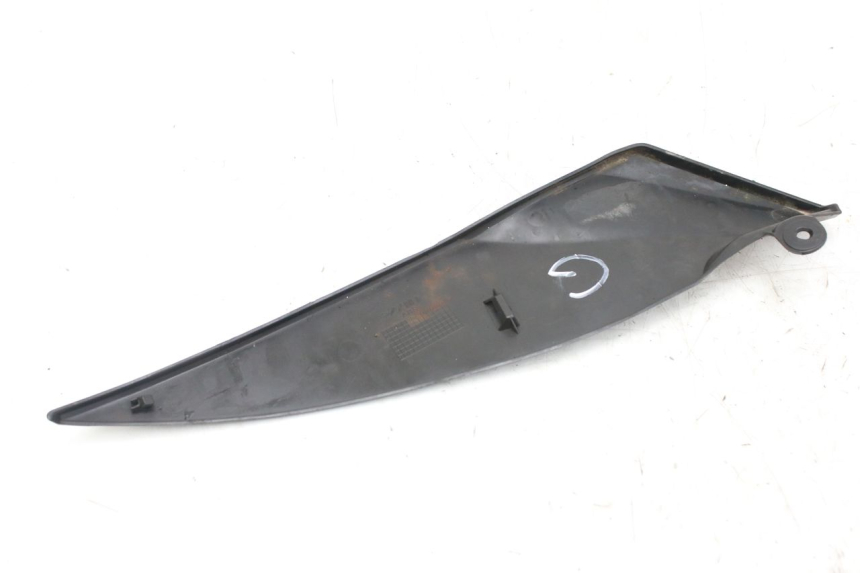 photo de LINKER ZITPLAATKAP YAMAHA YZF R1 1000 (2007 - 2008) - Zoom op gebruiksstaat