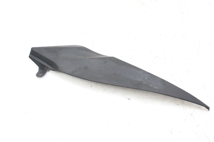 photo de LINKER ZITPLAATKAP YAMAHA YZF R1 1000 (2007 - 2008) - Bevestigingspunten