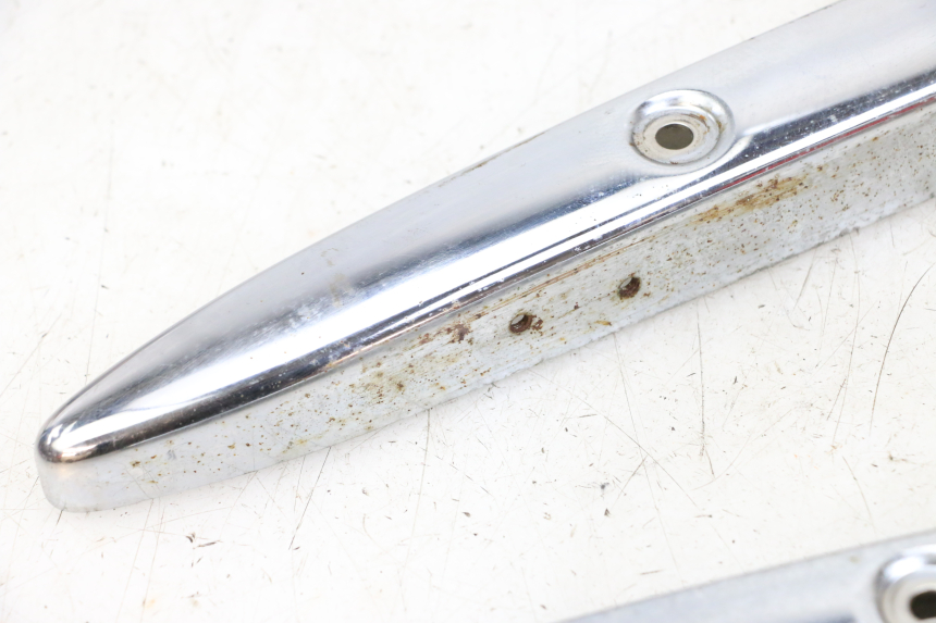 photo de ZITBANKKAPJE SUZUKI GZ MARAUDER 125 (1998 - 2004) - Zoom op gebruiksstaat