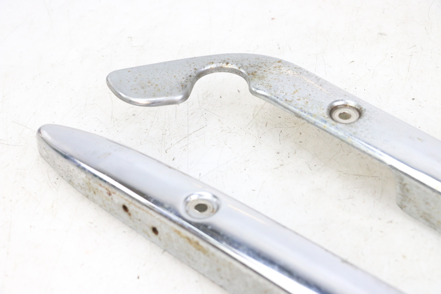 photo de ZITBANKKAPJE SUZUKI GZ MARAUDER 125 (1998 - 2004) - Bevestigingspunten