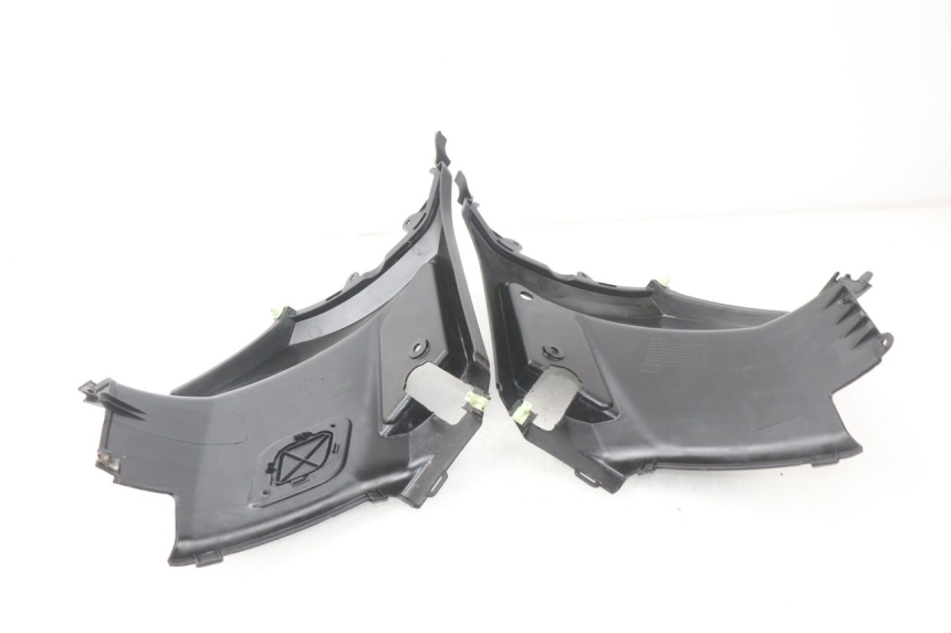 photo de ZITPLAATDEKSEL PEUGEOT KISBEE 2T 50 (2010 - 2017) - Bevestigingspunten